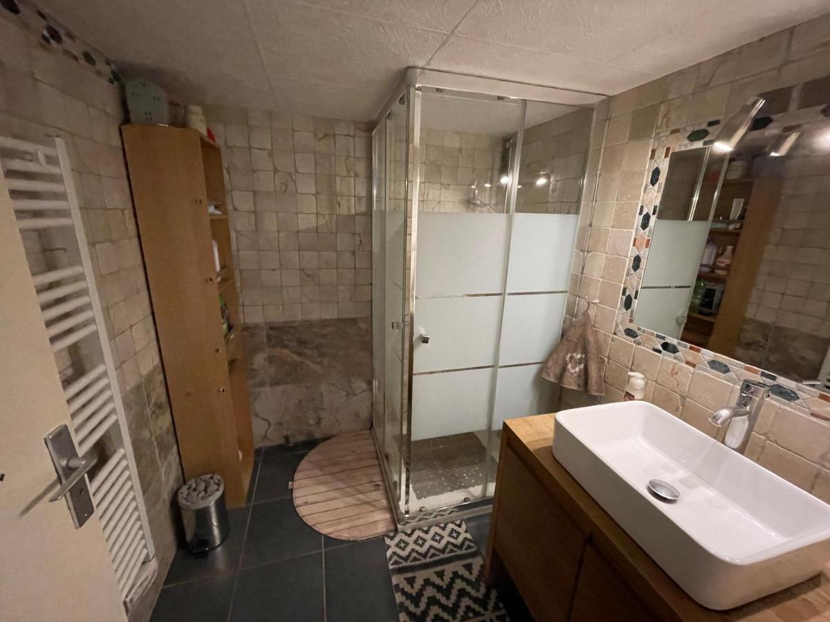 Annecy Sainte Claire Vieille Ville 38M2 Terrasse Proche Gare Et Lac 4 Pers 3 Etoiles エクステリア 写真